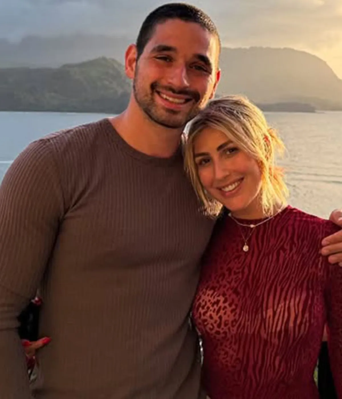 Dancing With the Stars' Emma Slater and Alan Bersten Pack on the PDA in New Photos