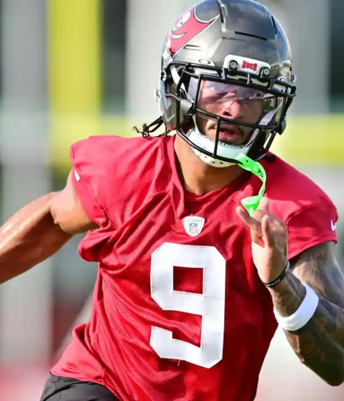 ‘Biggest Buzz’ at Buccaneers Training Camp Surrounds $18M First Round Pick