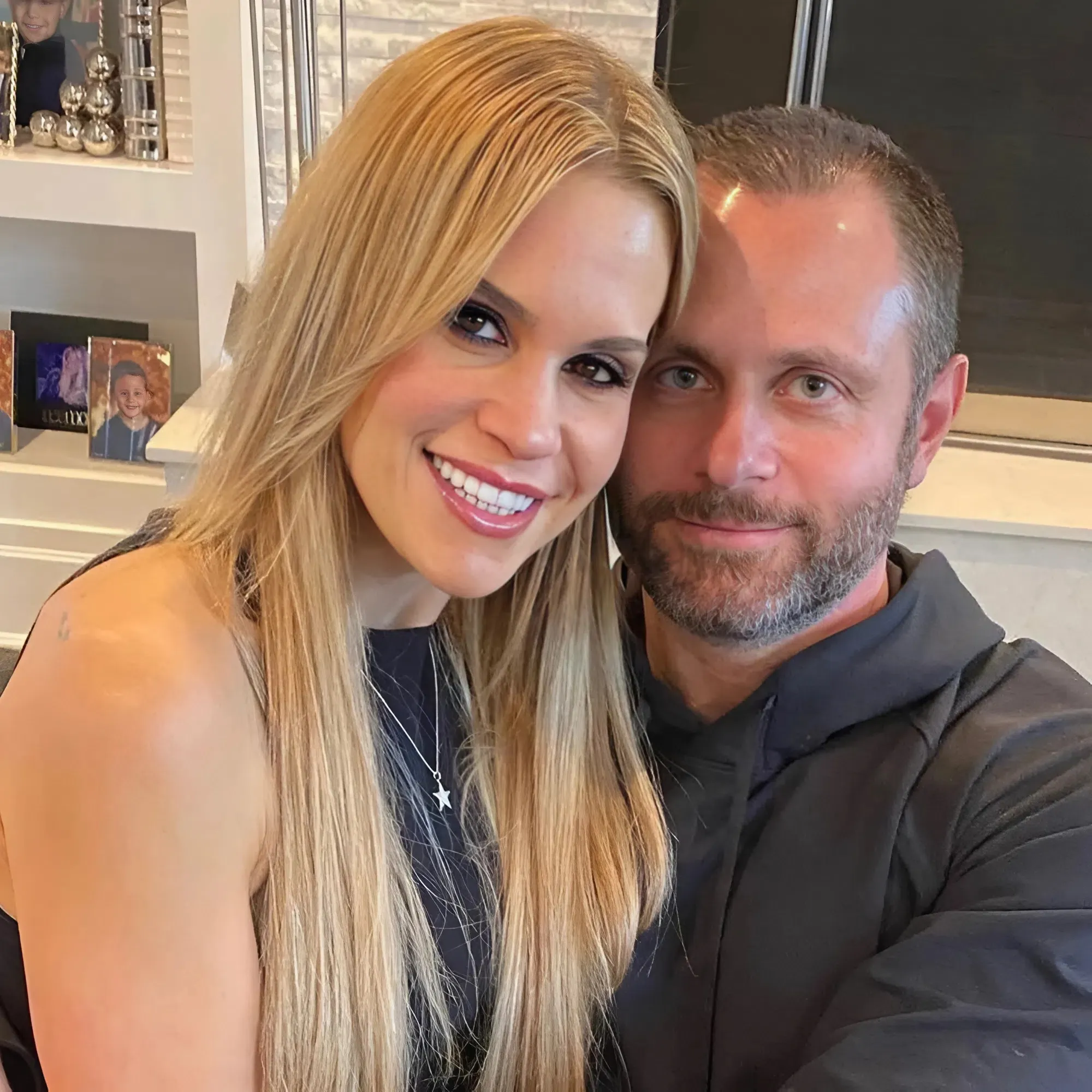 "Jackie Goldschneider Faces Rumors Husband Evan Accused of Cheating Again – Bravo Cameras Capture Fierce Reaction!"