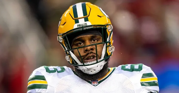 Teammates Have Rasheed Walker’s Back After Fight at Packers Training Camp Teammates Have Rasheed Walker’s Back After Fight at Packers Training Camp
