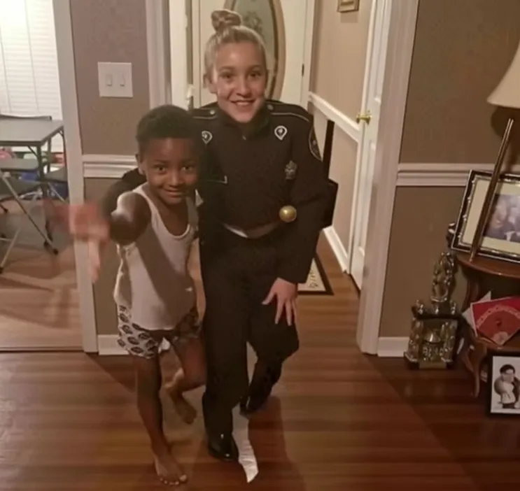 Hungry Little Boy Dialed 911—What Showed Up Changed Everything