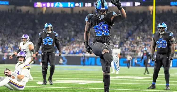 Za'Darius Smith's Nephew Gives His Thoughts on Smith Potentially Reuniting With the Lions Za'Darius Smith's Nephew Gives His Thoughts on Smith Potentially Reuniting With the Lions