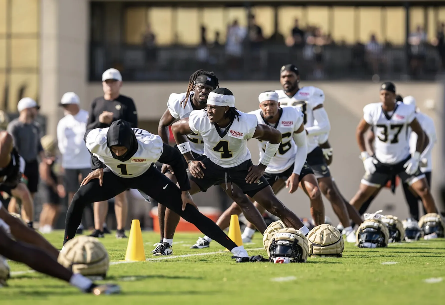 Saints HC Kellen Moore makes bold claim about how one of his most important players is performing during training camp