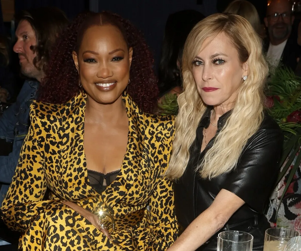 RHOBH’s Sutton Stracke Unfollows Garcelle Beauvais, Faces Backlash for Sharing New Photo With Friend as Fans Suggest She’s Garcelle’s “Replacement” - suong
