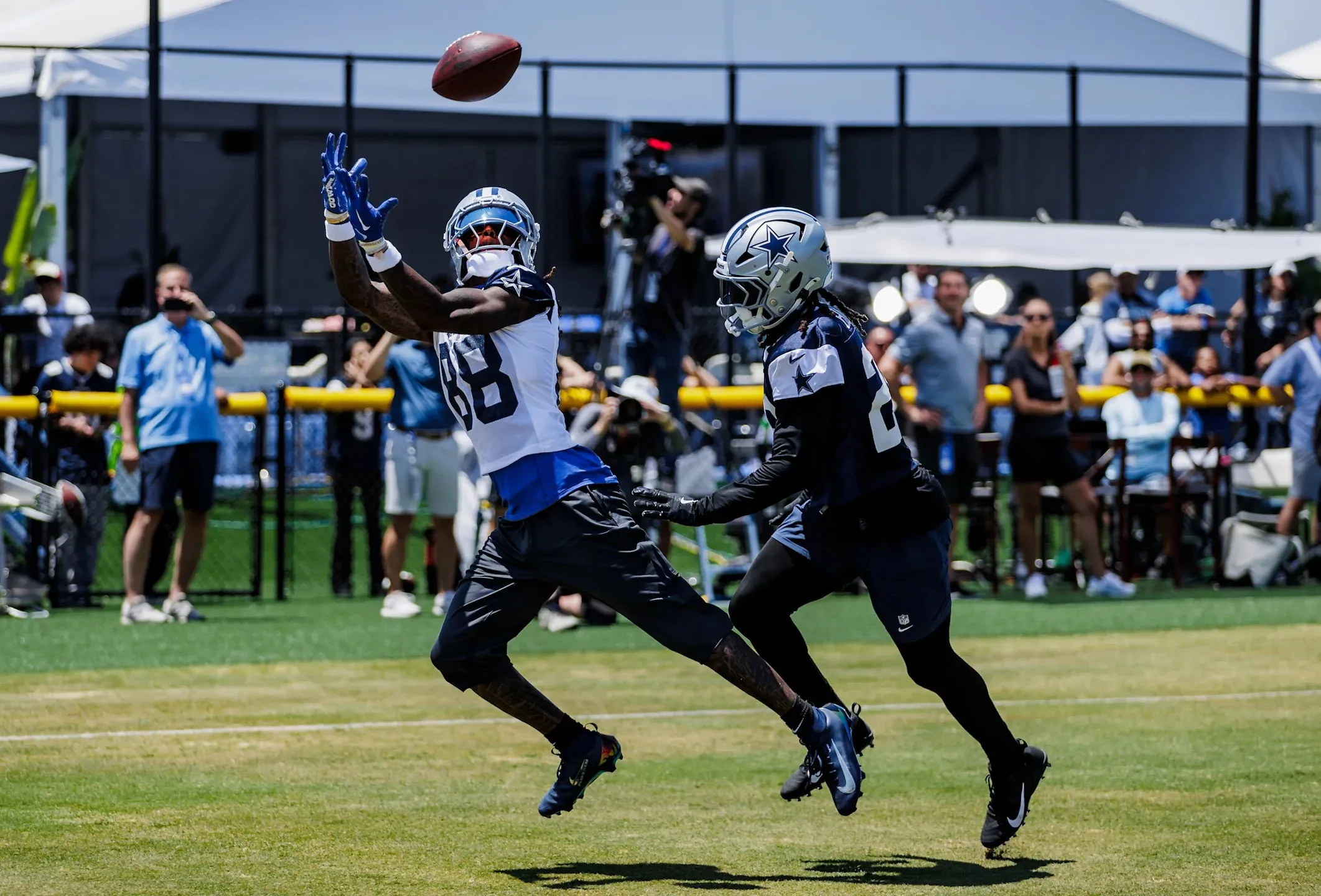 Cowboys' CeeDee Lamb shares Brian Schottenheimer's stern message after another camp incident