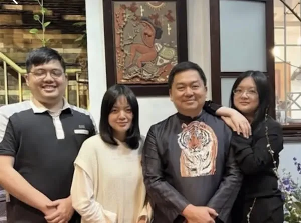 Chân dung người vợ tào khang, đứng sau những thành công của ông Hoàng Nam Tiến khiến cả nước nể phục