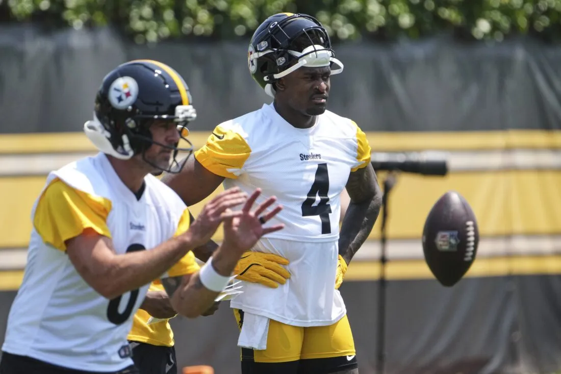 ‘I’m a Little Salty’: DK Metcalf Expresses Feelings After What Aaron Rodgers Did