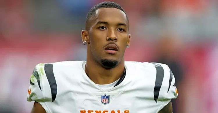DJ Turner II Dialed Into His Improvement Process After Strong Training Camp Practice DJ Turner II Dialed Into His Improvement Process After Strong Training Camp Practice
