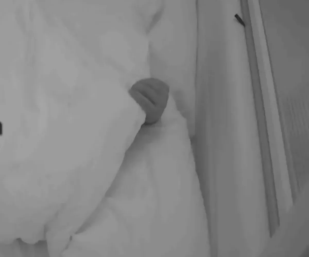 ‘Not AGAIN’ — Love Island viewers fume as one couple sparks outrage with yet another under-the-covers moment for the third time this season… leaving fans begging producers to ‘spare our eyes’ ahead of the final - suong