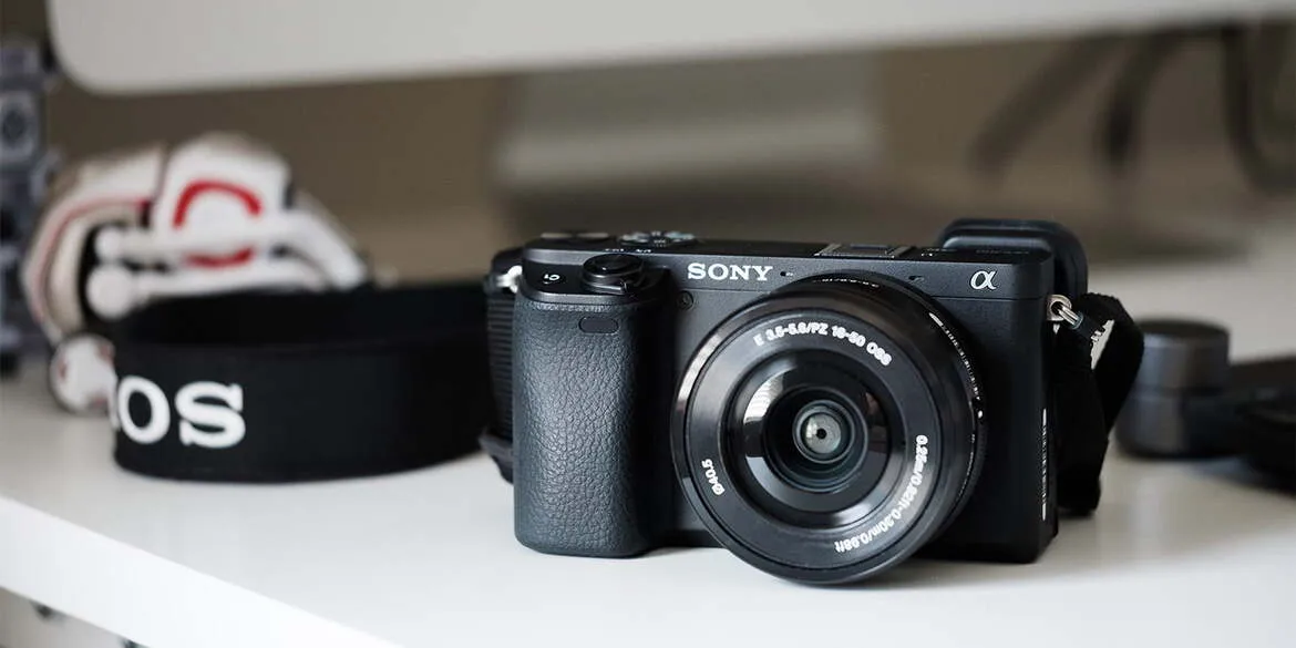 Sony A6400: The Compact Mirrorless Camera That Packs a Punch