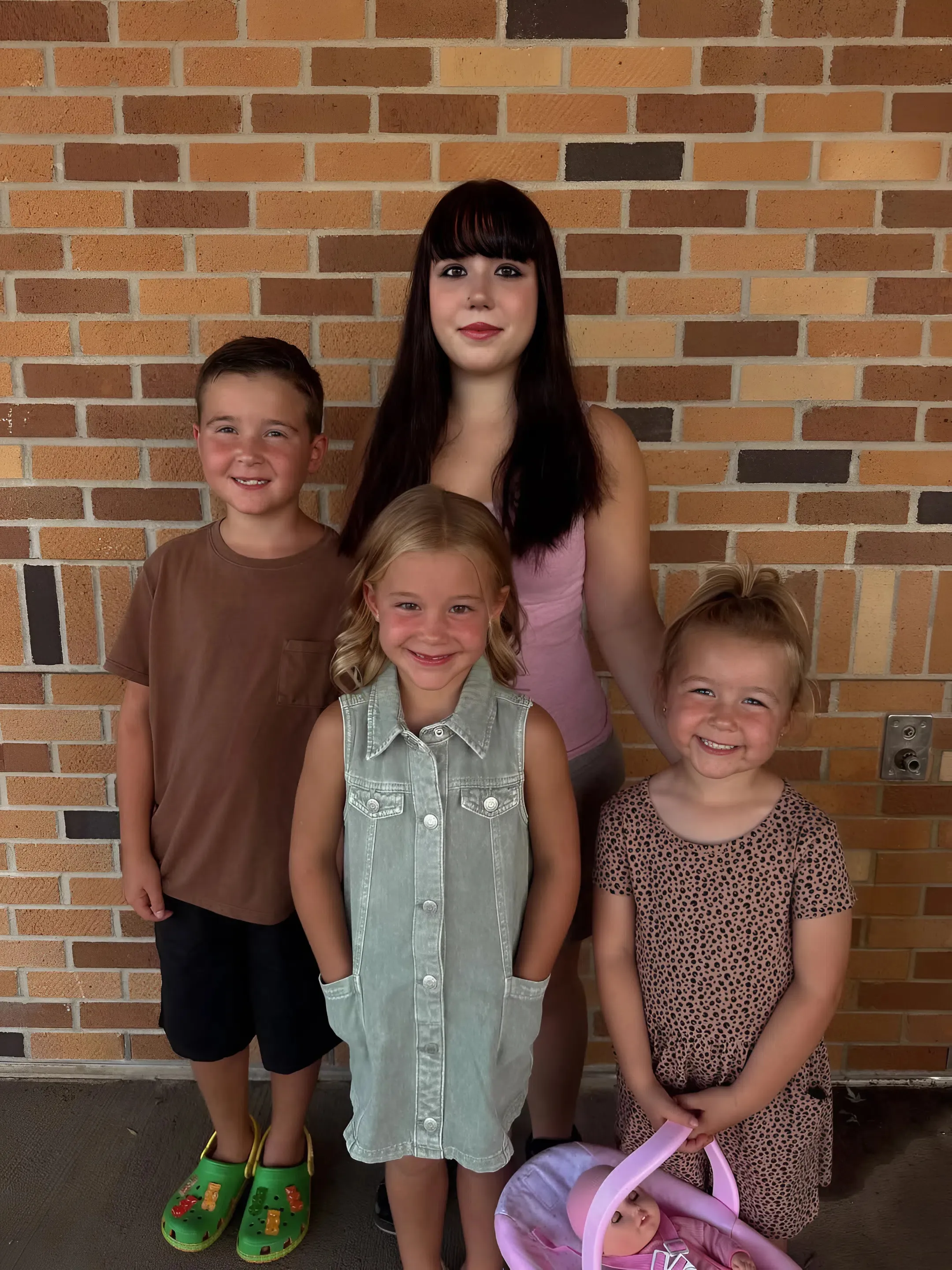 That smile could light up a room — and these four just lit up the whole day. Pure joy, sweet bonds, and memories in the making