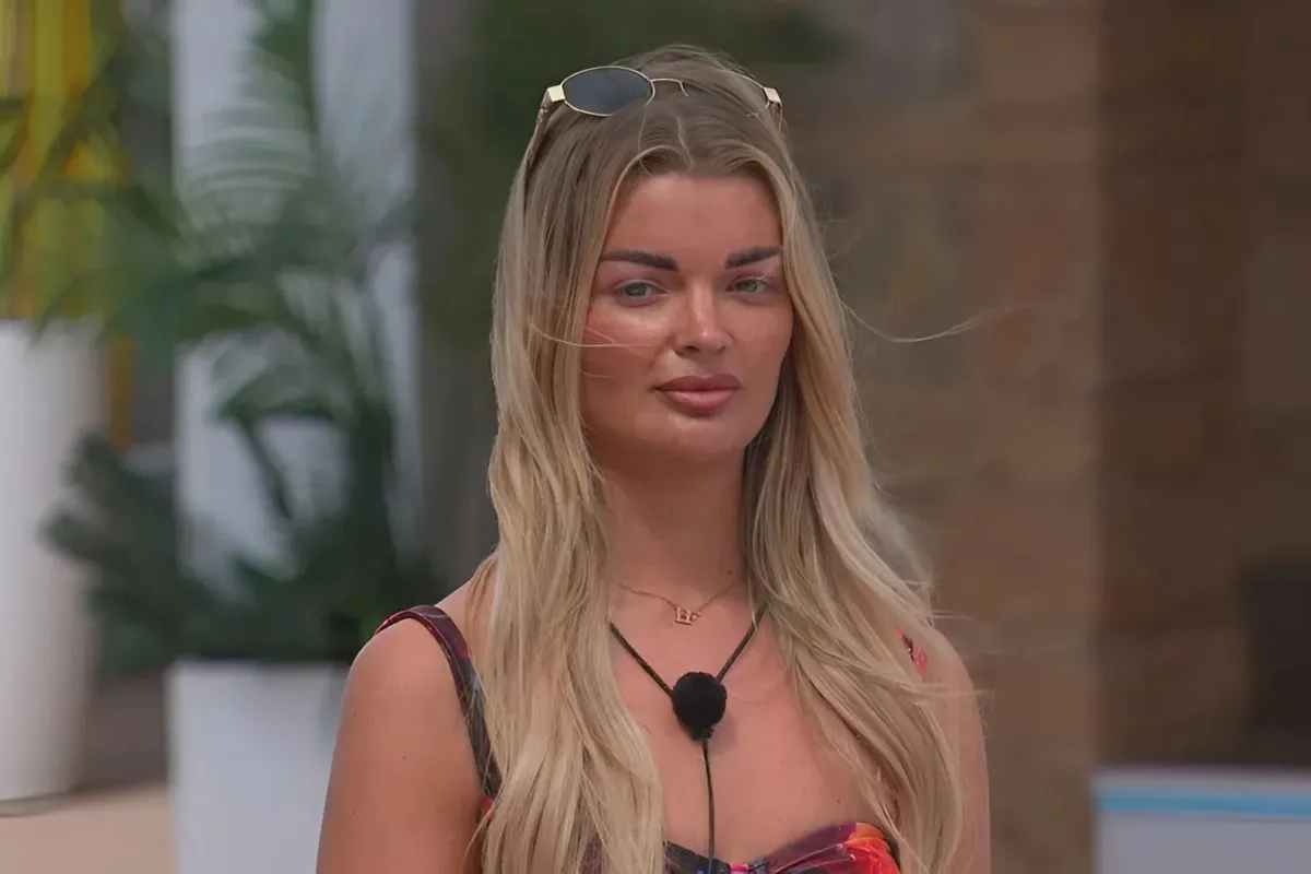 Love Island’s Helena breaks silence after shock villa axe and reveals plan to double date with surprising i... ngocc