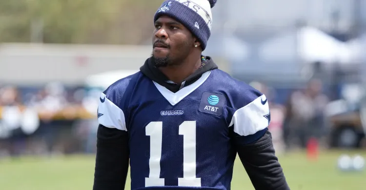 Should Eagles have interest in Micah Parsons after he requested a trade from the Cowboys?