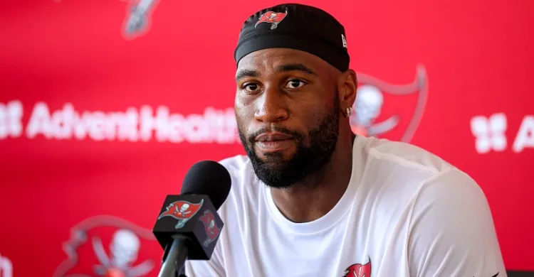 Buccaneers' Todd Bowles Offers Glowing Haason Reddick Scouting Report