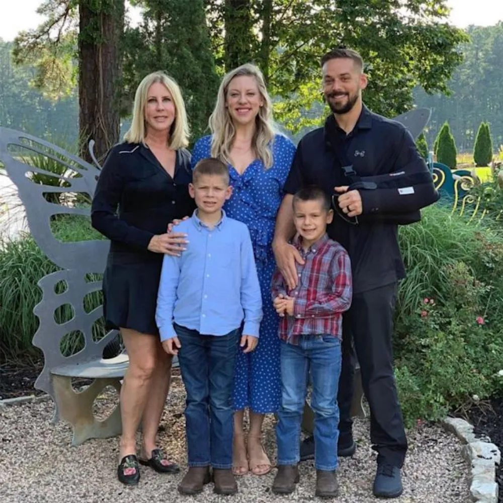 #Confirmed Vicki’s daughter Briana makes it OFFICIAL — divorce statement released 💔 - suong