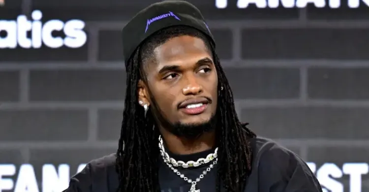 CeeDee Lamb Calls Out Cowboys After Micah Parsons Trade Demand