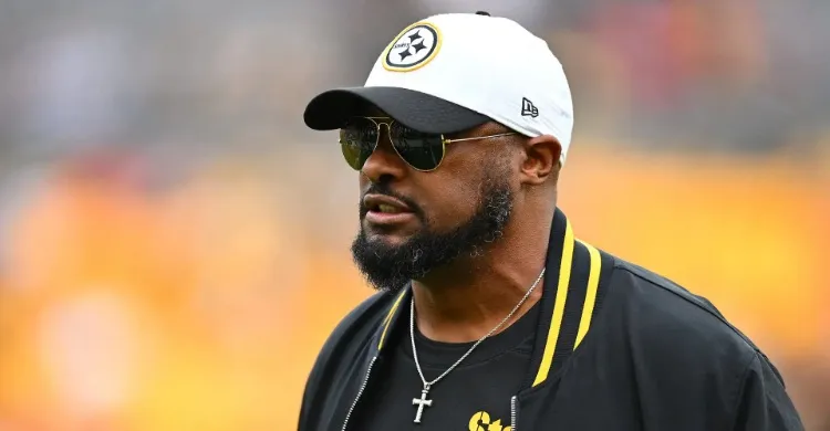Mike Tomlin Speaks out on Steelers ‘Struggling’ Offense at Training Camp Mike Tomlin Speaks out on Steelers ‘Struggling’ Offense at Training Camp