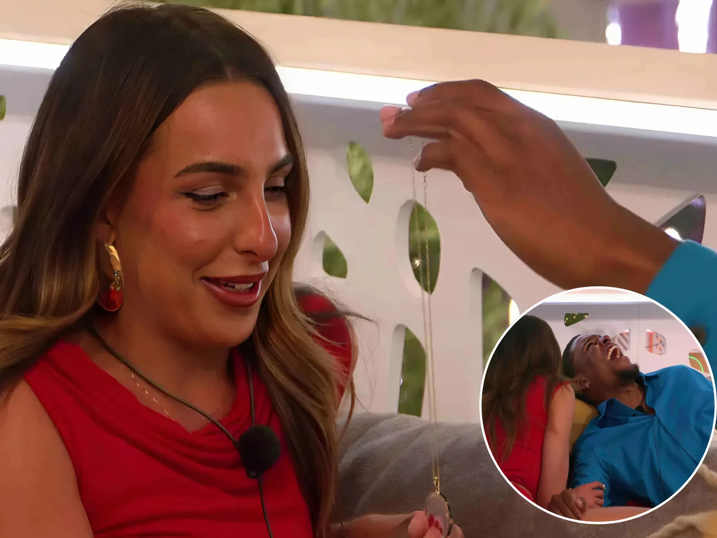Just before the final, Cach stunned the villa by gifting Toni a gold necklace and making things official — but fans are torn: is it true love or a calculated move to win the prize?