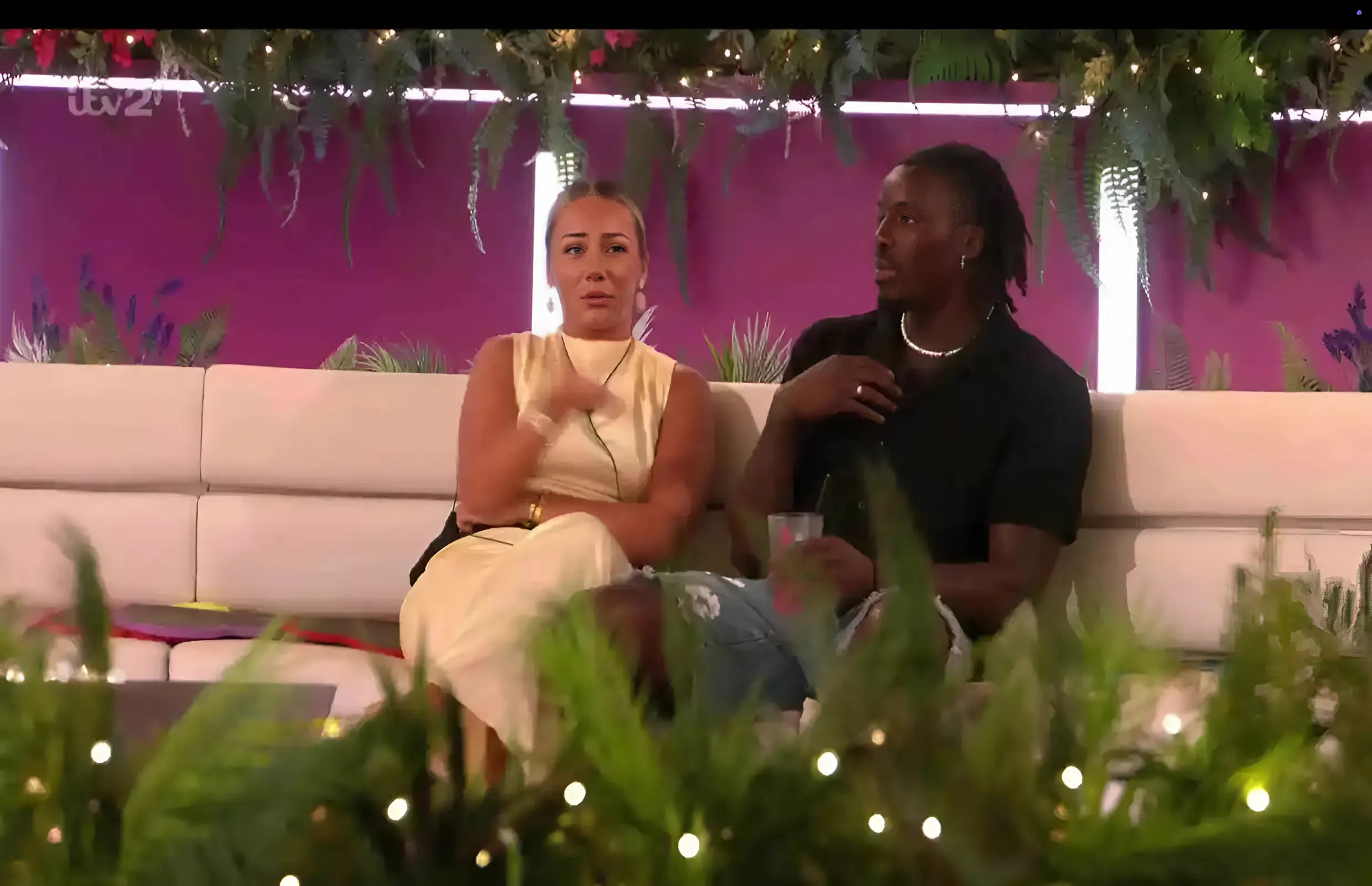 Love Island fans ‘work out’ why Dejon turned on Meg as villa’s strongest couple hit the rocks days before final