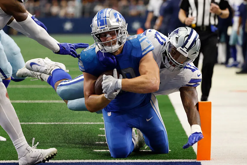 Cowboys Superstar Willing to Take Less For Lions in Super Bowl Contender Pursuit