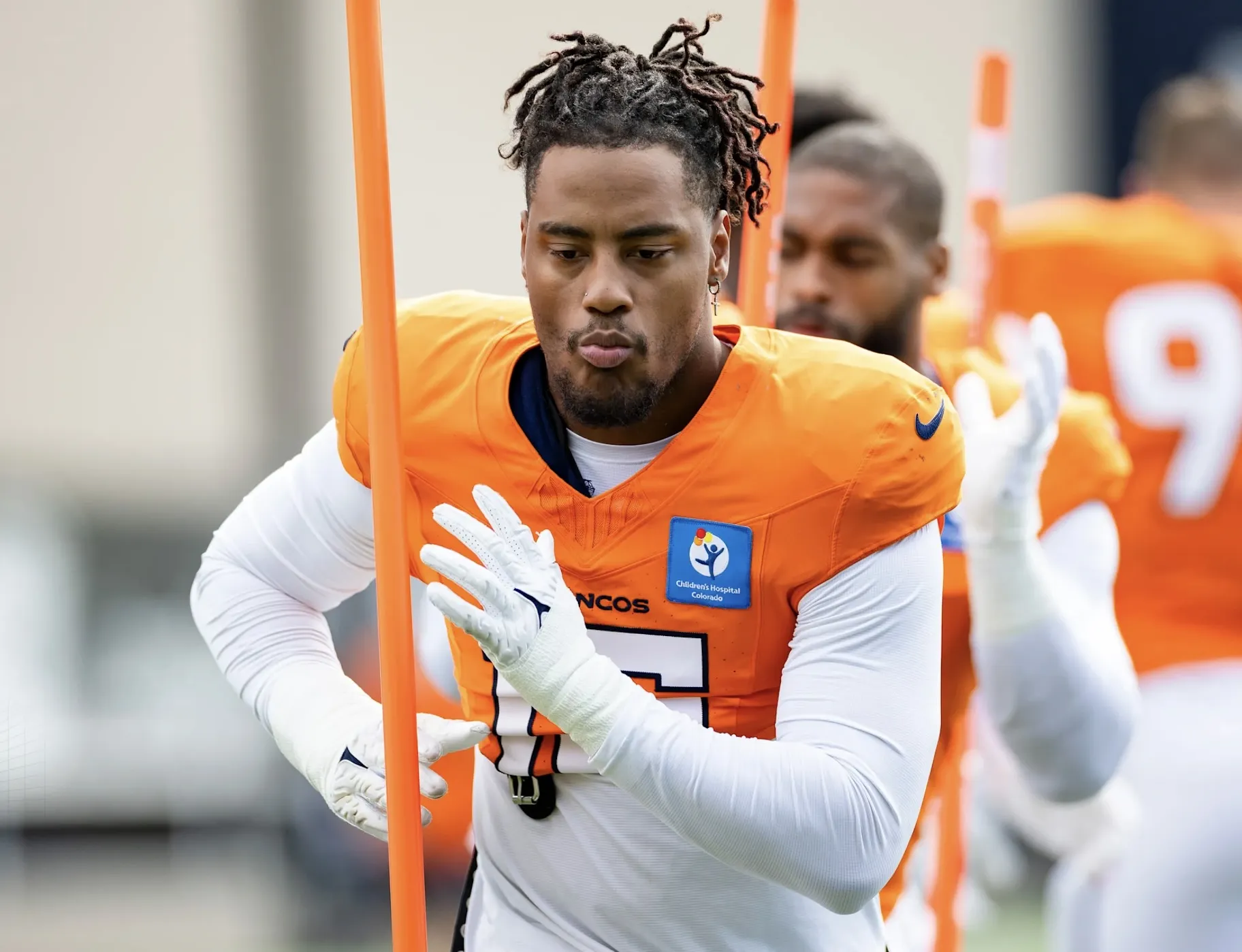 Pro Bowl Playmaker Expected to Land Broncos Deal After $102 Million Decision