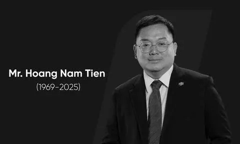 Con trai ông Hoàng Nam Tiến thông báo về tang lễ của ba sáng nay: Lời từ biệt cuối khiến ai cũng x;ó;t x;a -