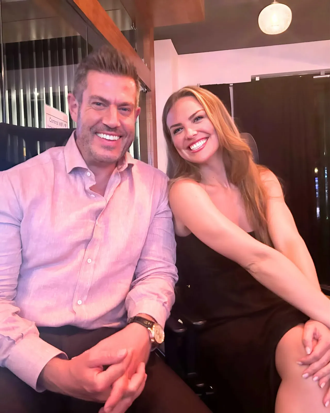 'He’s Out — I’m In' Bachelor Nation SHOOK as Hannah Brown Steps In to Replace Jesse Palmer on Bachelor in Paradise: “It’s Time for a New Era”