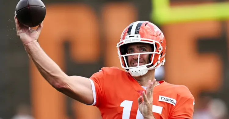 Browns QB viewed as ‘strong favorite’ to win starting job