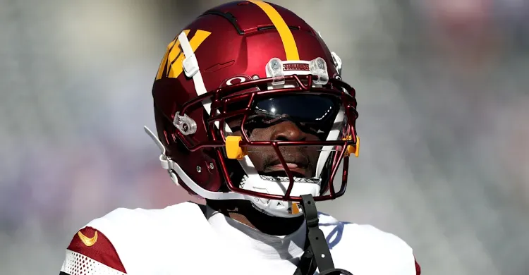 Commanders fans buzzing after insider hypes camp star as future cornerstone