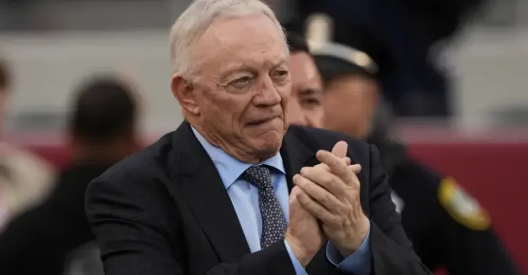 Proposed Trade Has Cowboys Land Former Pro Bowl Playmaker for Superstar