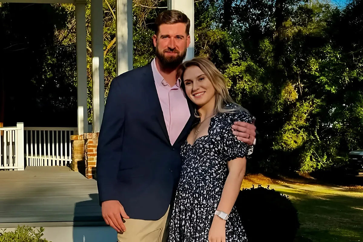 Southern Charm Alum Eliza Limehouse Is Pregnant, Expecting Second Baby with Husband Struthers McBride tram