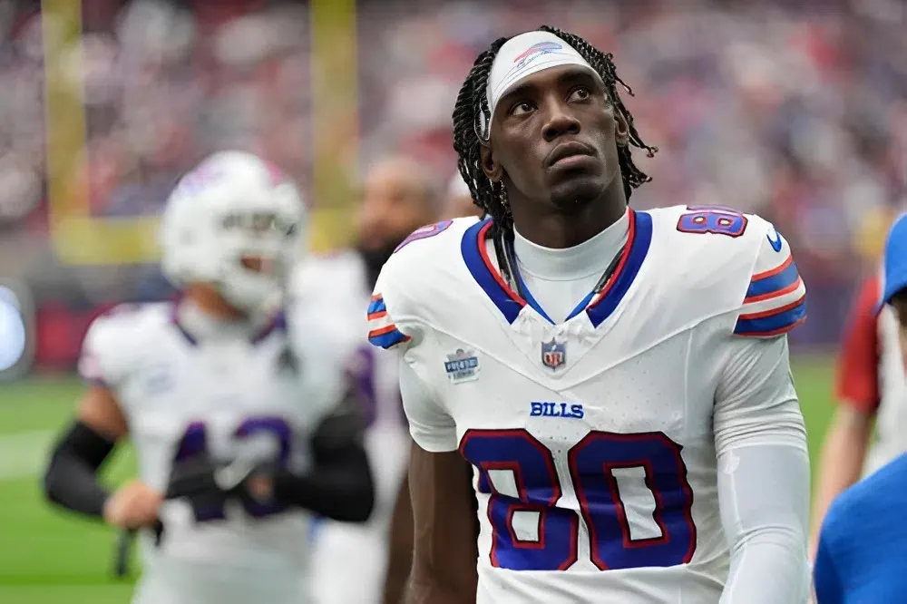 Robber Breaks Into Wrong House — Bills Giant Drops Him Like It’s Game Day