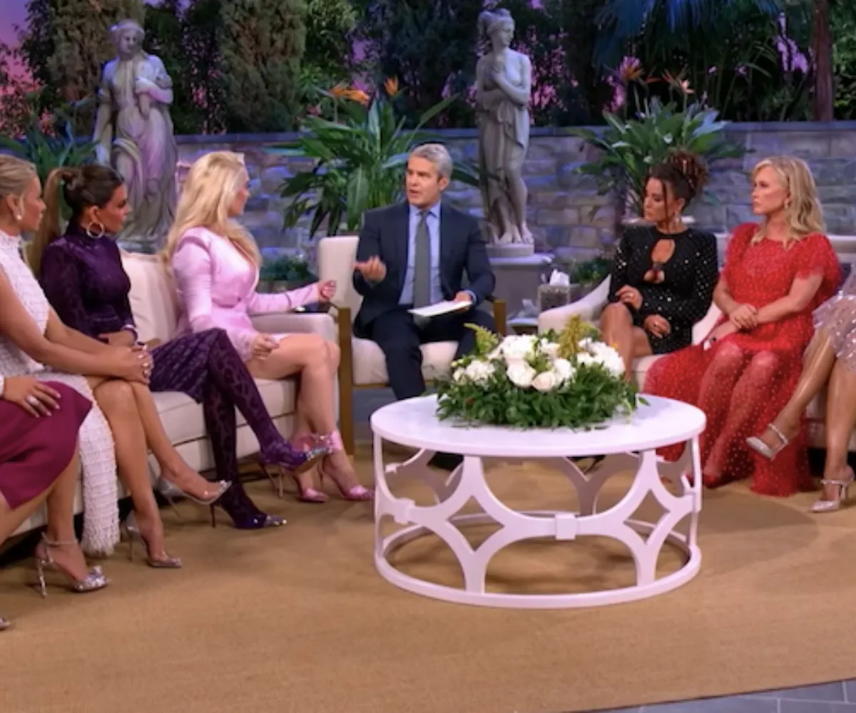 #BreakingSad 💔 Real Housewives Star Passes Away Following Long Cancer Fight — Details Below - suong