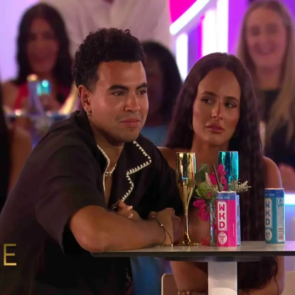 ‘So embarrassing!’ — Love Island fans say it’s only days before one couple SPLIT… after footballer backtracks on promise to make it official in awkward live final moment - suong