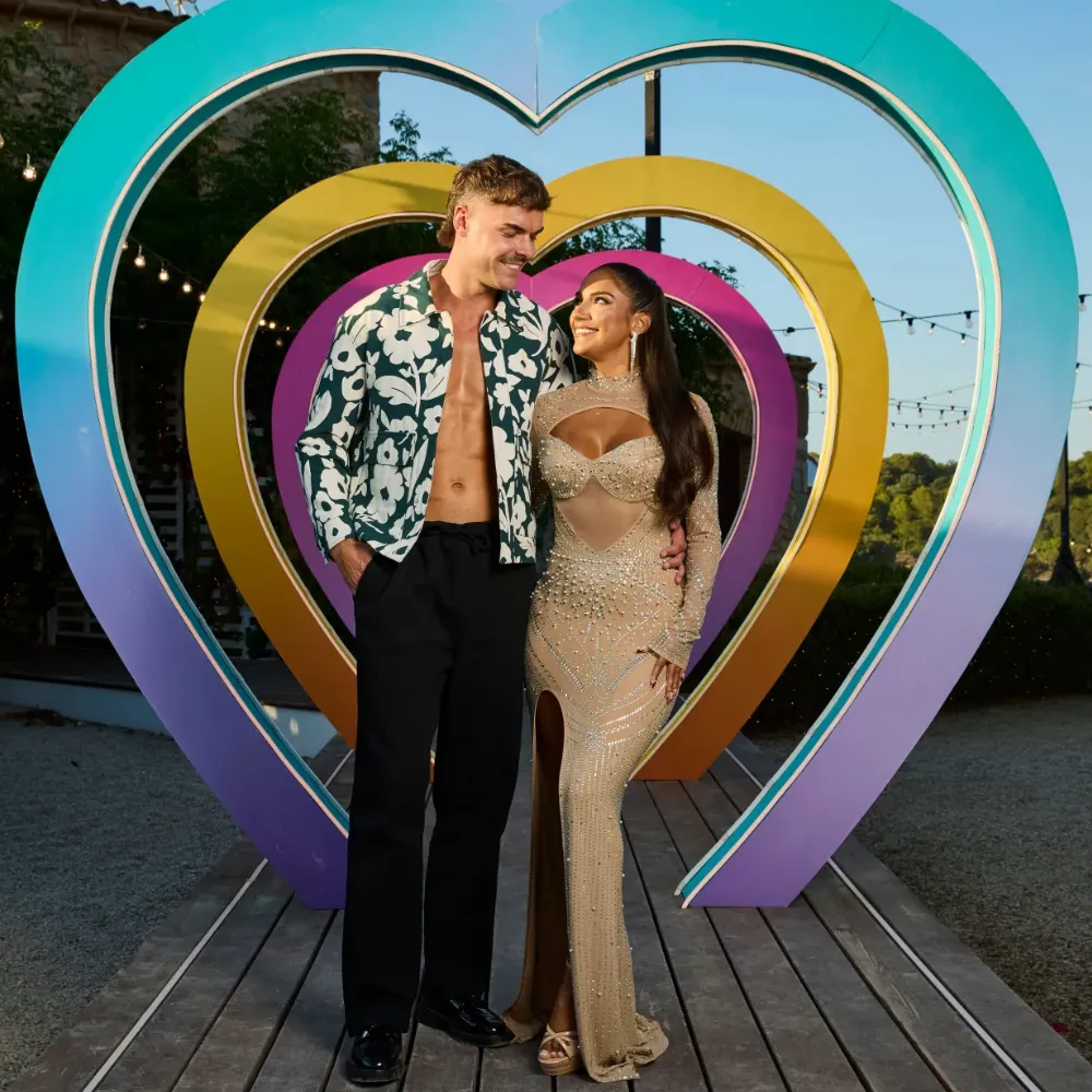 ‘He stopped her from winning!’ — Love Island Aftersun star takes savage swipe at Harry, claiming he ‘held Shakira back’ in the final… despite admitting the pair will stay together for now - suong