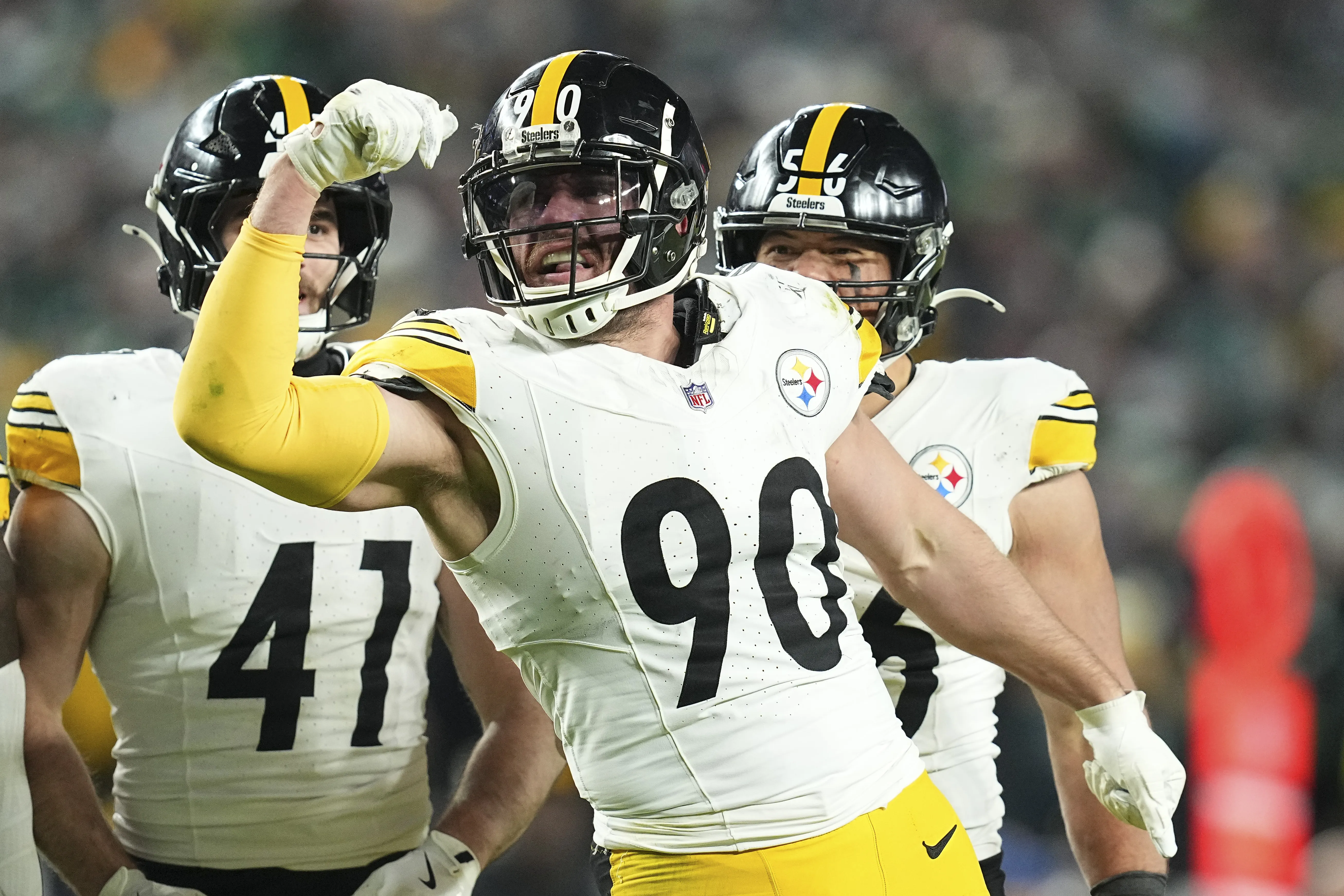 The Pittsburgh Steelers laugh at the Cleveland Browns, Shedeur Sanders disarray