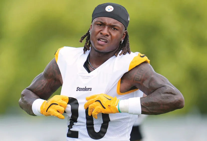 Steelers Hit Rookie RB Kaleb Johnson With Subtle Training Camp Reminder