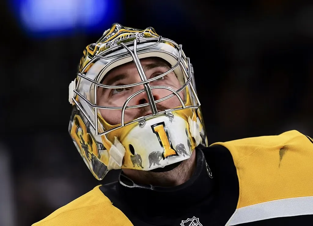 Bruins’ Trade Window Closing: Swayman Needs Early Bounce-Back