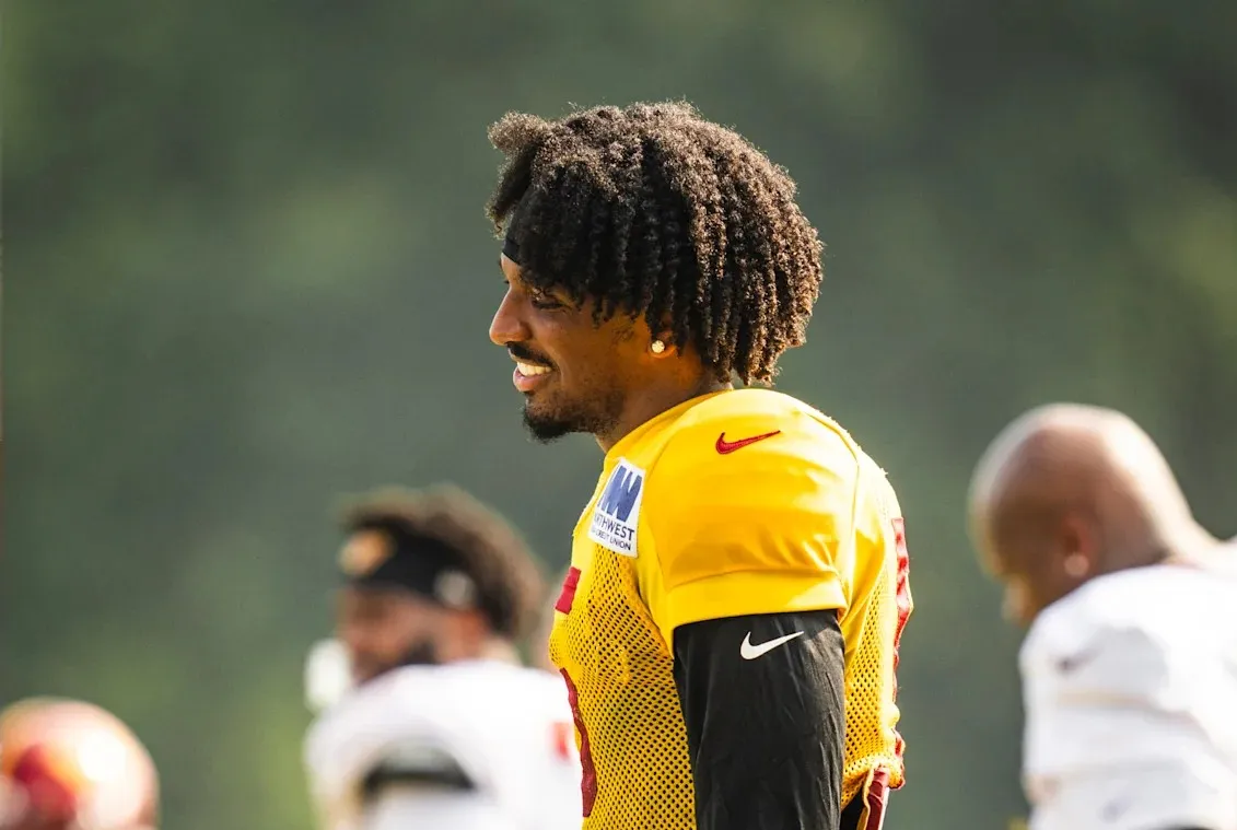 Jayden Daniels says he had a broken rib during Hail Mary throw to beat Bears