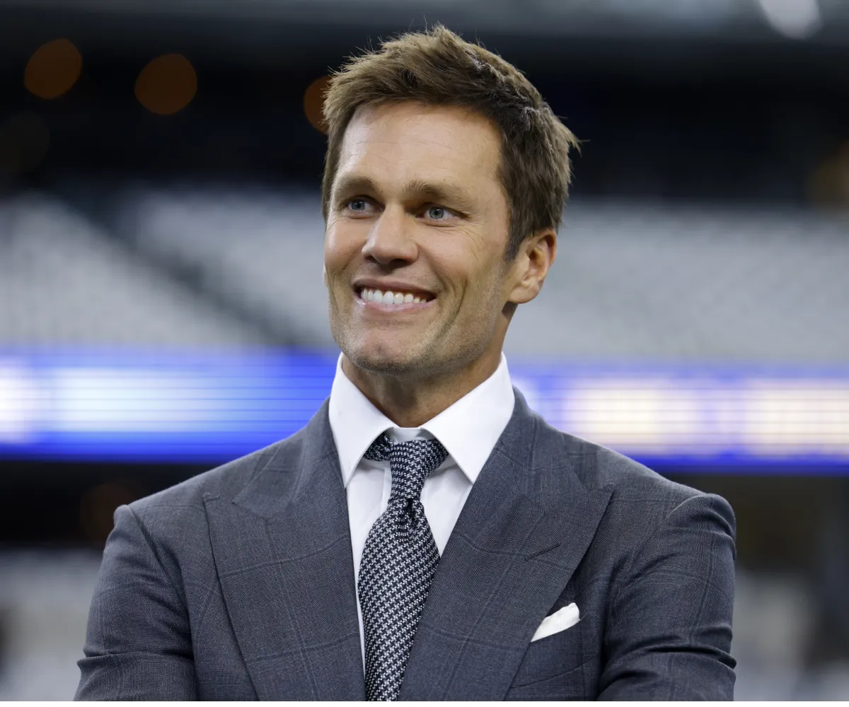 Tom Brady Involved In “Everything” With the Las Vegas Raiders - suong