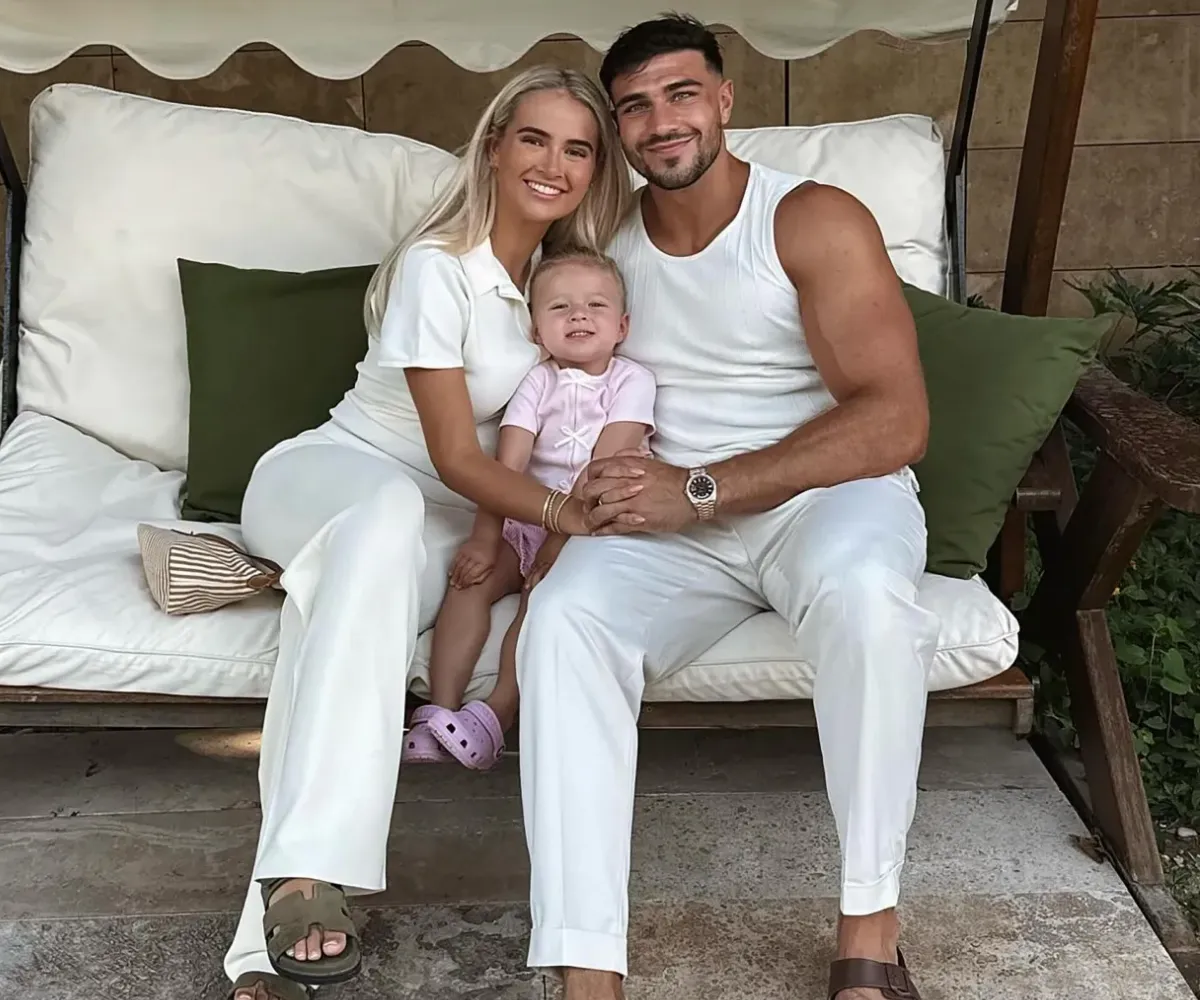 Back together and all smiles! Tommy Fury shares sweet snaps with Molly‑Mae and baby Bambi on luxury getaway — after she breaks silence on emotional reason they’re not ready to show family life on camera - suong
