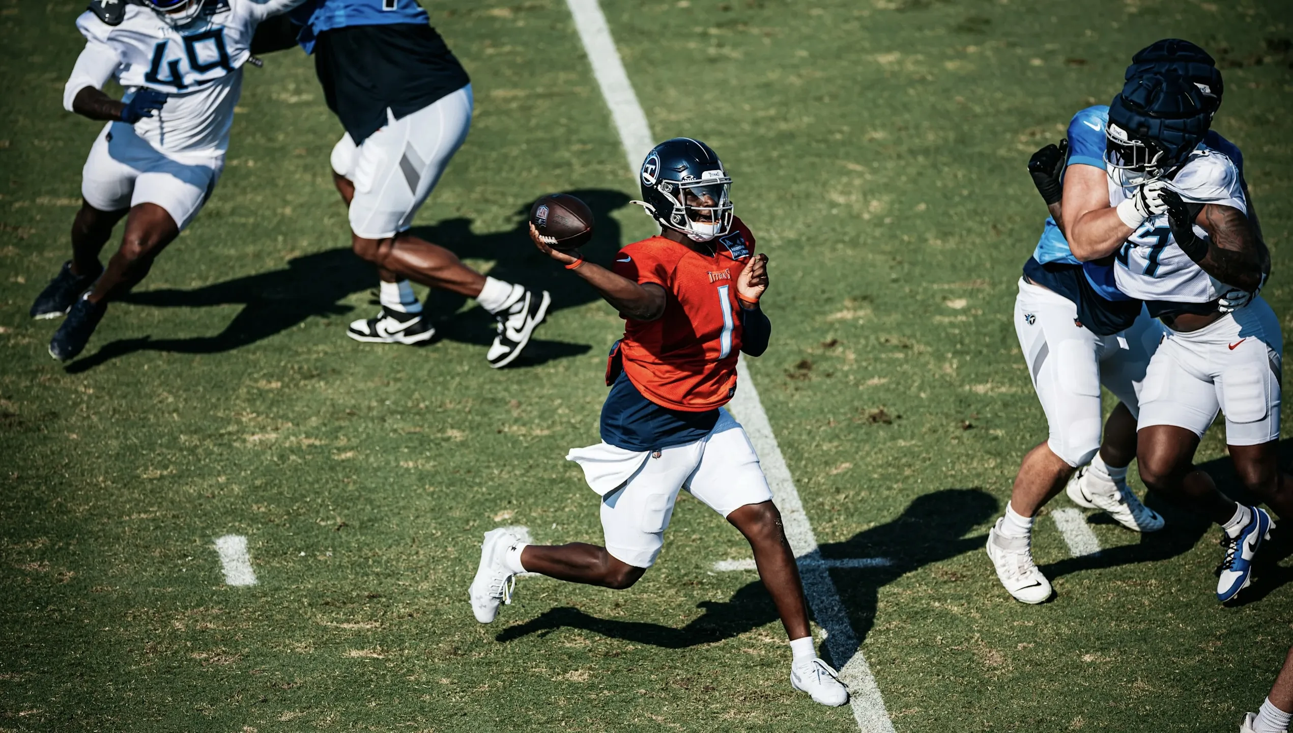 Micah Parsons hails Titans rookie Cam Ward as the next Joe Burrow in glowing endorsement of quarterback’s potential
