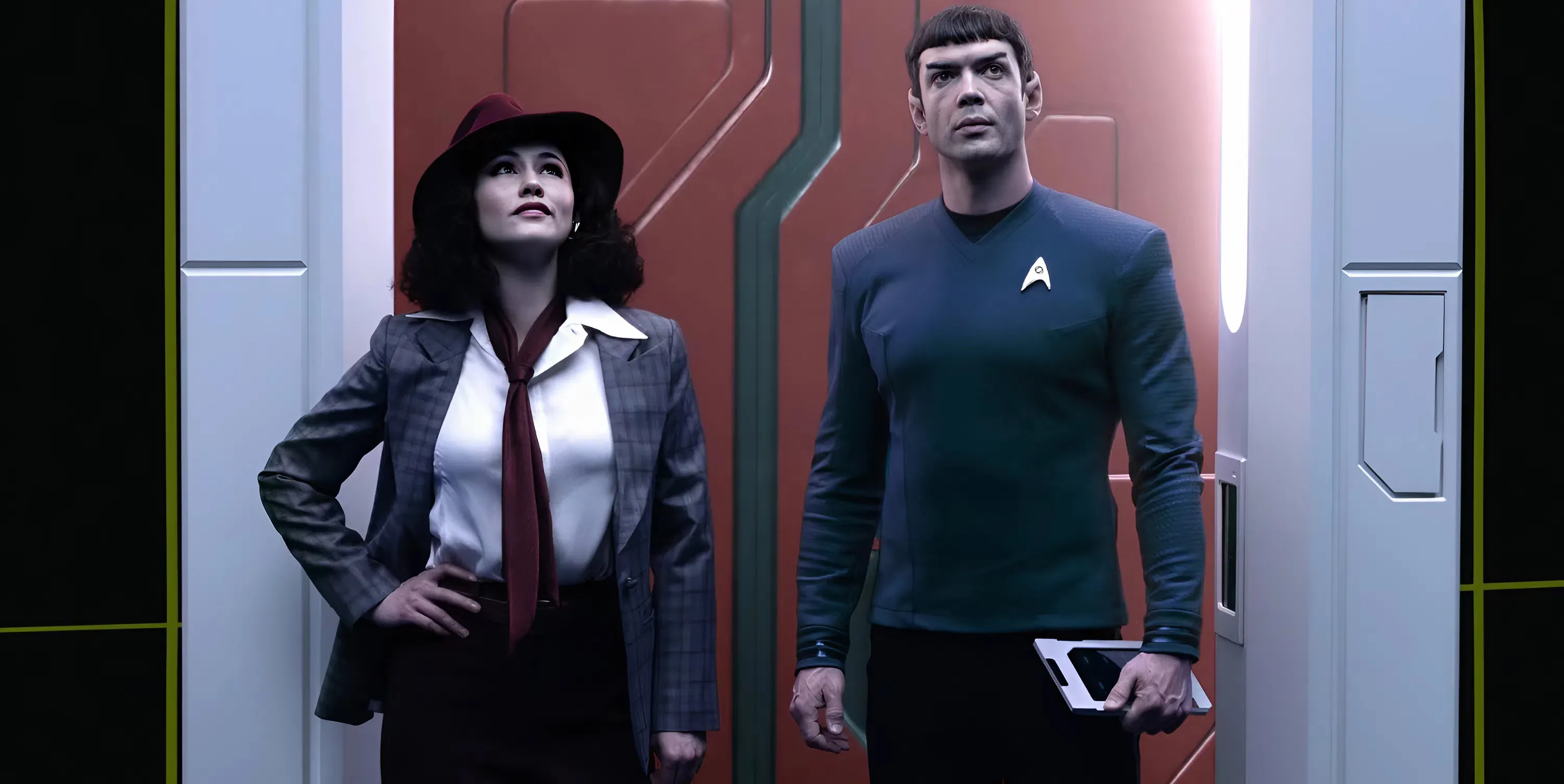 Star Trek’s First Holodeck Really Happened 110 Years Before Strange New Worlds