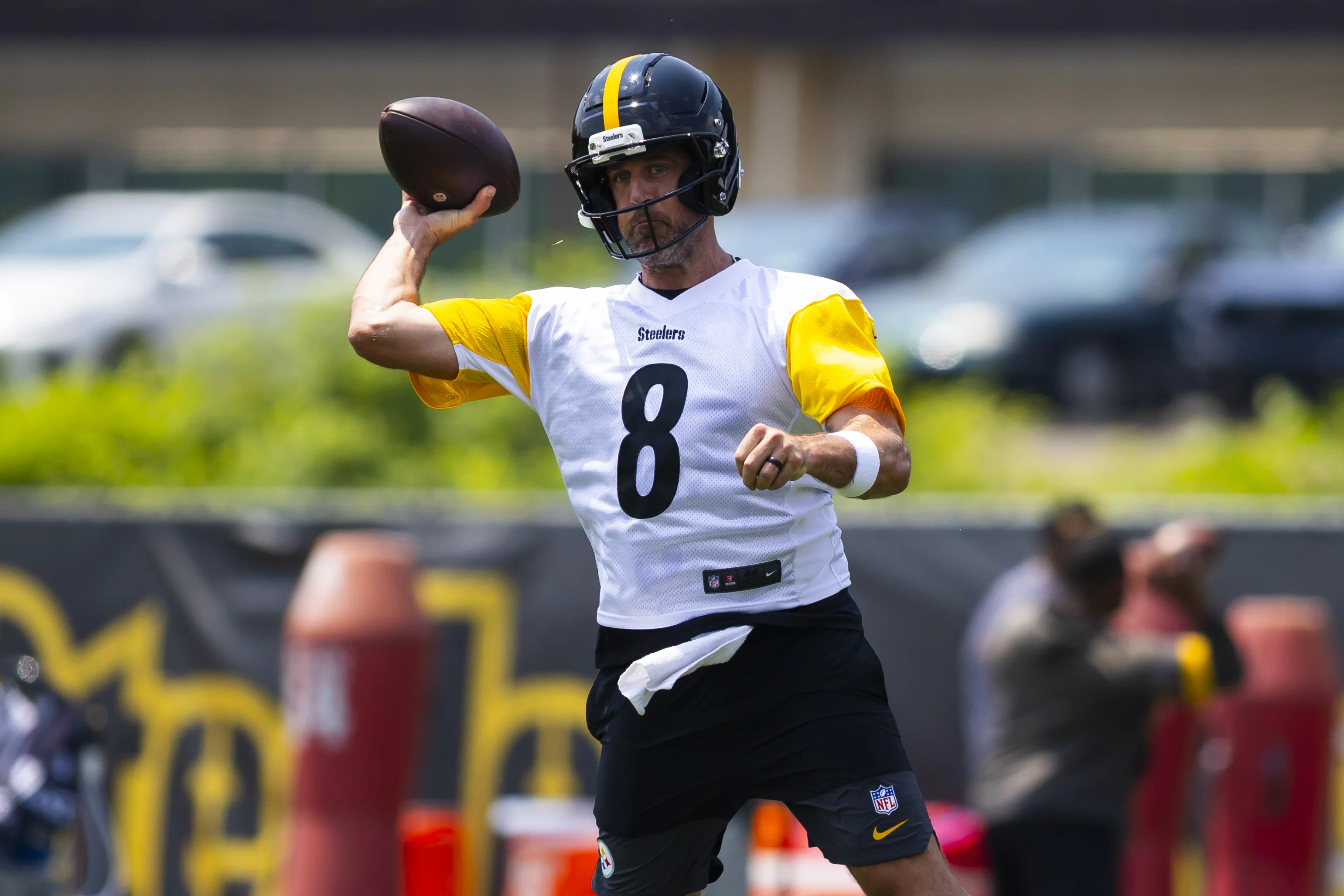 Steelers’ Aaron Rodgers shows how much he knows ball with 2005 draft class recall