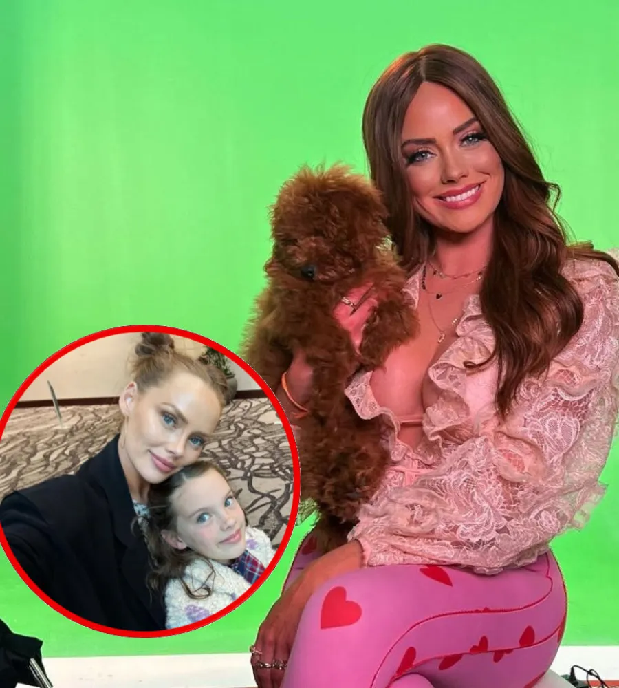 PHOTO: Kathryn Dennis Shares Sweet Pic With Grown-Up Lookalike Daughter Kensie PHOTO: Kathryn Dennis Shares Sweet Pic With Grown-Up Lookalike Daughter Kensie