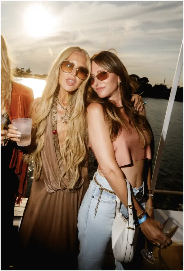 Rachel Zoe and RHOBH Cast Spotted Filming at Exclusive Hamptons Hotspot! Rachel Zoe and RHOBH Cast Spotted Filming at Exclusive Hamptons Hotspot!