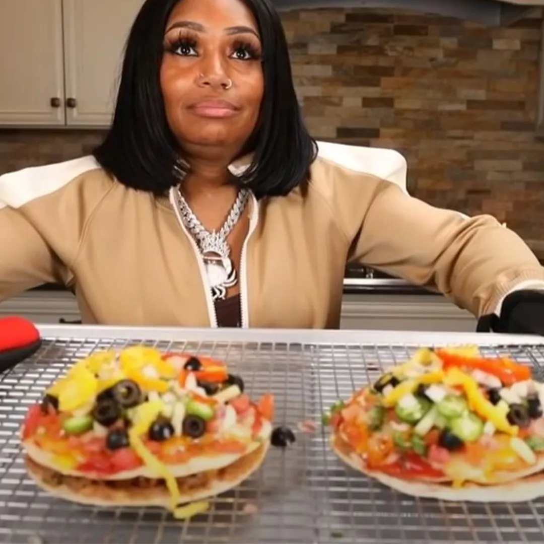 Homemade Mexican Pizza Recipe