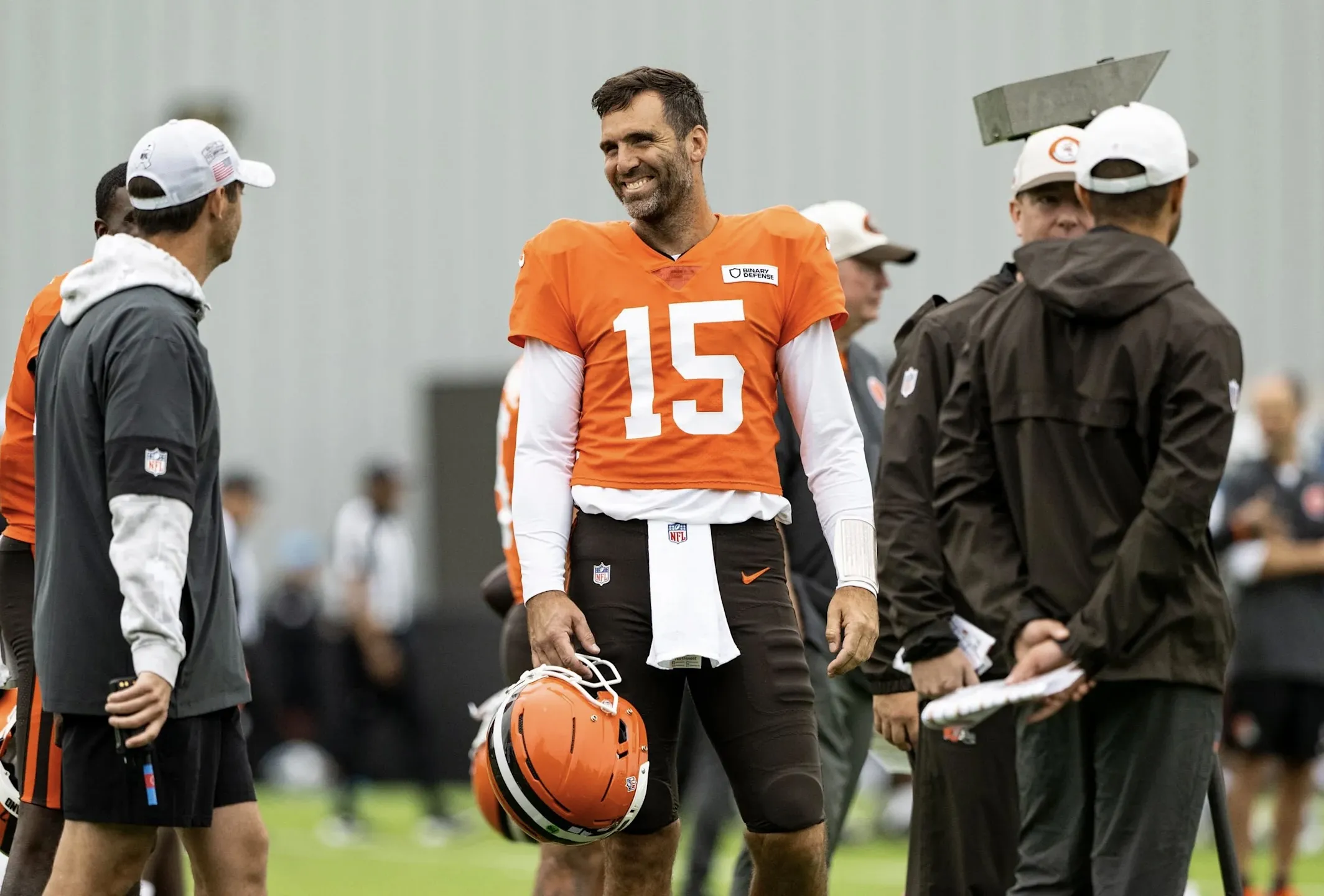Browns QB Joe Flacco Responds to Shedeur Sanders Starting