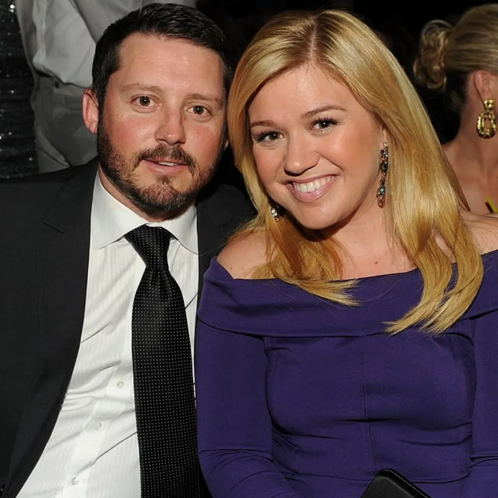 Kelly Clarkson’s ex‑husband Brandon Blackstock dies aged 48 following cancer battle — former stepson of Reba McEntire passes away as star pleads for privacy - suong