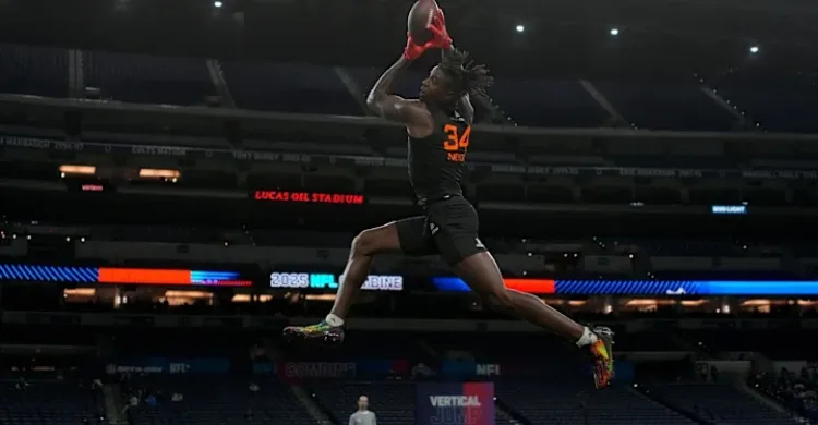 Packers Sign Receiver With Elite Size, Speed; Place Former Draft Pick on IR